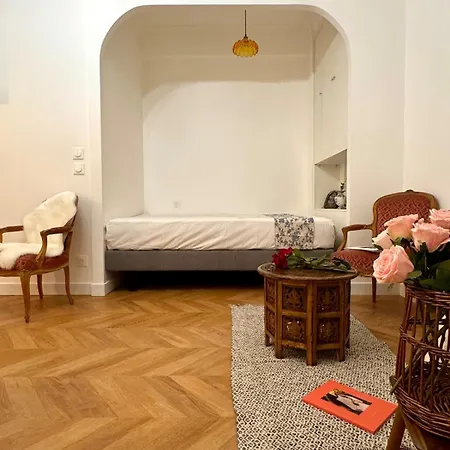 Apartman - Near Eiffel Tower Párizs